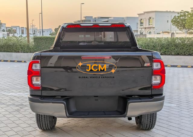 
2021 TOYOTA HILUX MODIFIED TO GR SPORT | 4×4 full									
