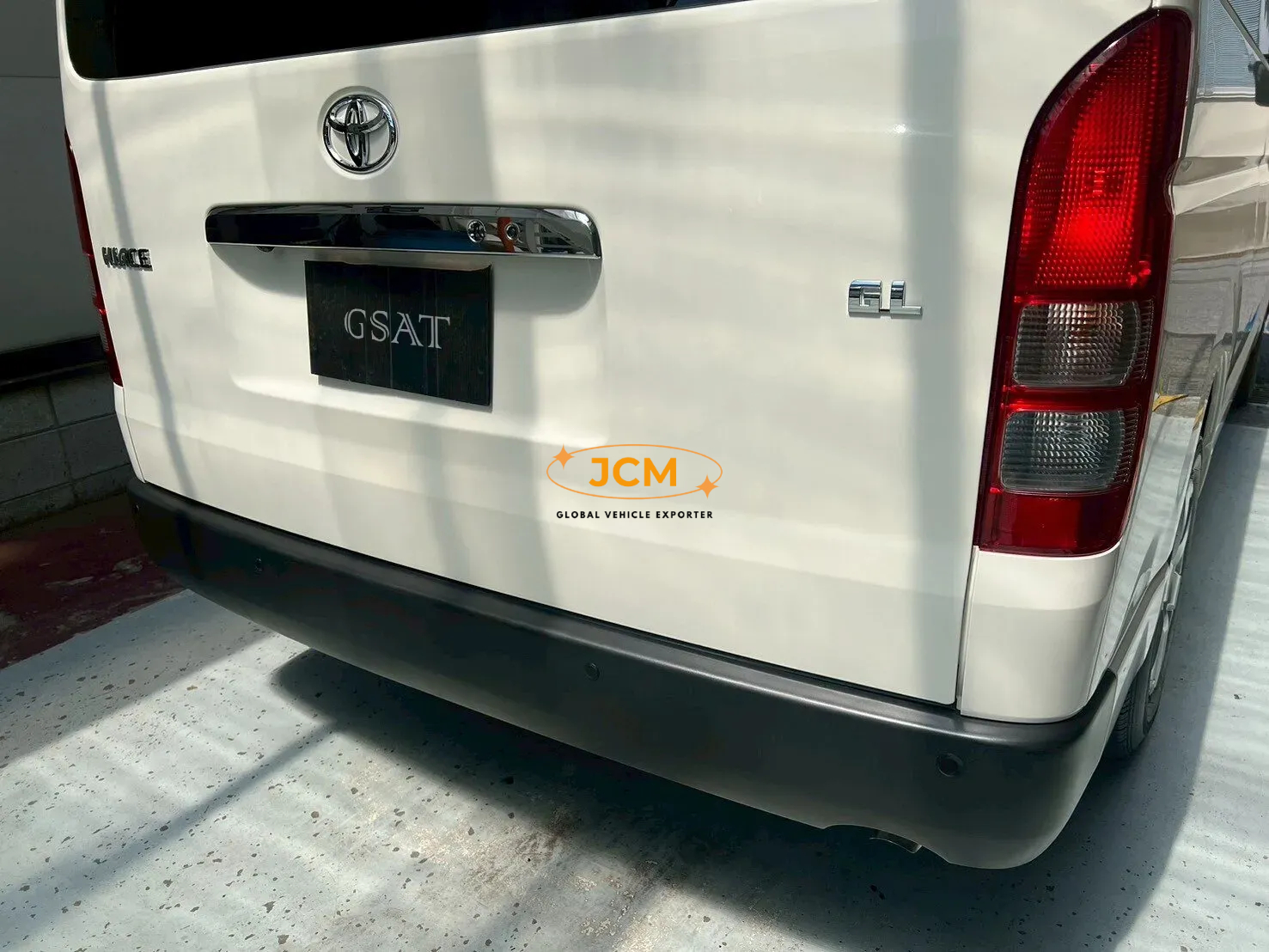 
2025 Toyota Hiace Commuter 2.8 GL Diesel Turbo – 14-Seater full									