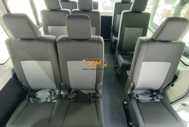 
								2026 TOYOTA HIACE COMMUTER 2.8 14 Seaters full									