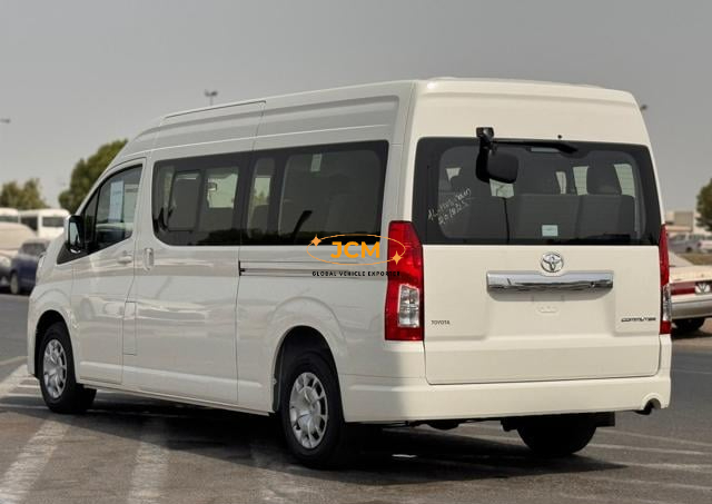 
								2025 TOYOTA HIACE COMMUTER 15 Seaters full									