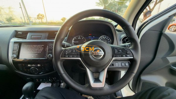 
								2023 NISSAN NAVARA full									