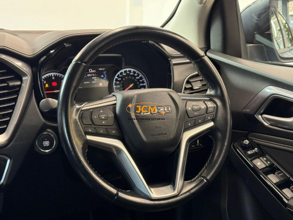 
								2023 ISUZU D-MAX full									