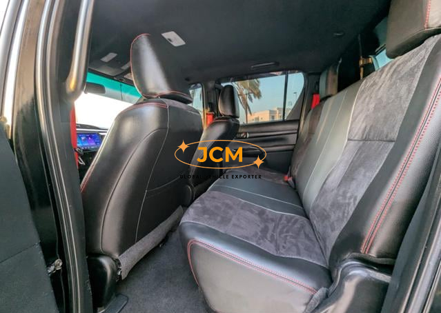 
2021 TOYOTA HILUX MODIFIED TO GR SPORT | 4×4 full									