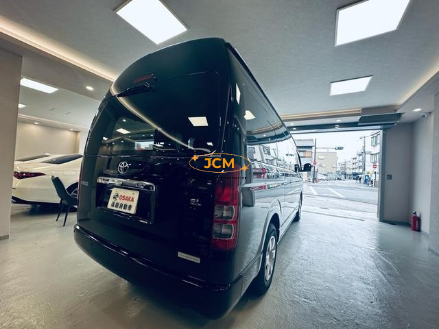 
2025 TOYOTA HIACE COMMUTER SUPER LONG GL 14 S full									