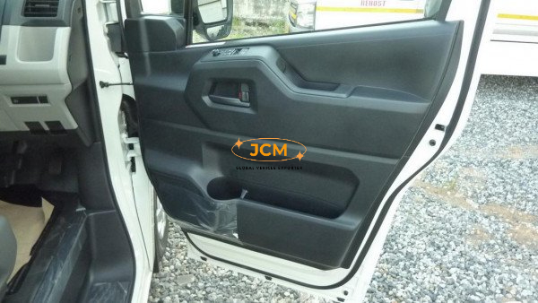
								Toyota Hiace 2026 Right-hand-drive 14 Seaters full									
