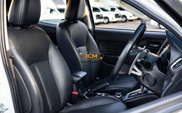 
								2020 MITSUBISHI TRITON 2.4 DOUBLE CAB full									