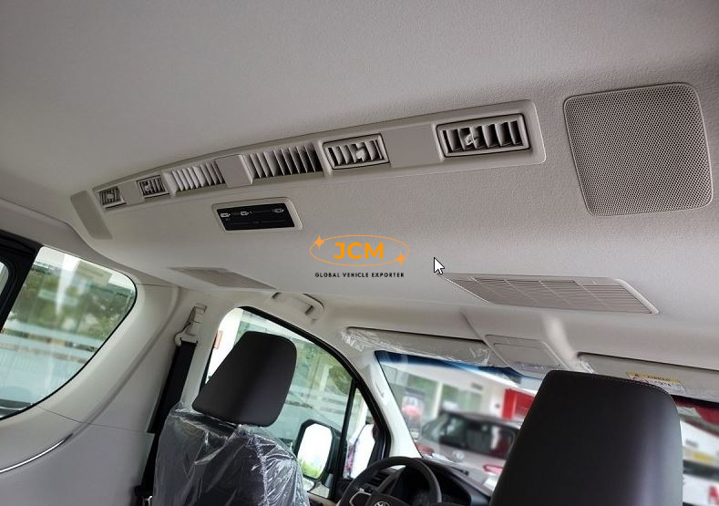 
								2020 Toyota Hiace GL Grandia Tourer LHD 10 Seats full									