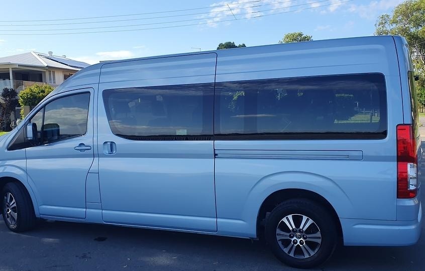 
								2023 TOYOTA HIACE COMMUTER GL SUPER 12 Seates full									