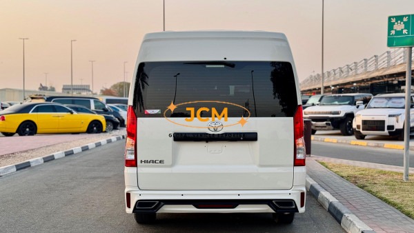 2021 TOYOTA HIACE Seats 12