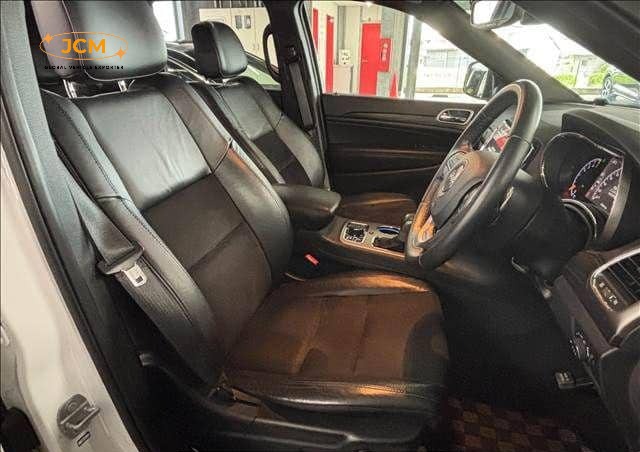 
								2020 JEEP GRAND CHEROKEE 4WD full									