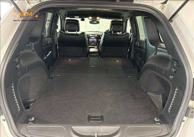 
								2020 JEEP GRAND CHEROKEE 4WD full									