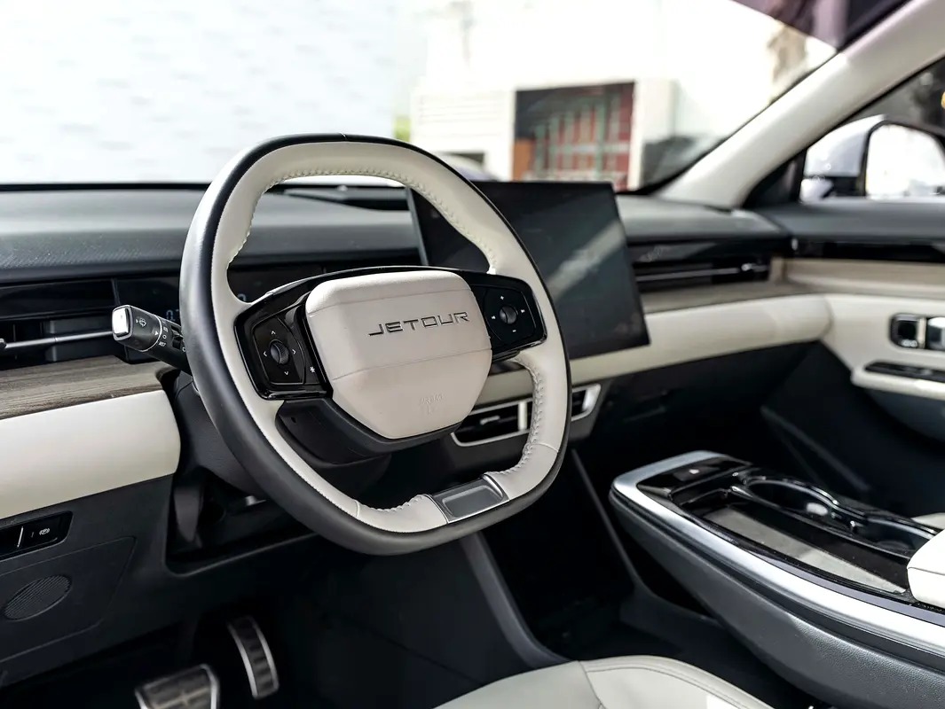 
2024 Jetour Dashing Luxury full									
