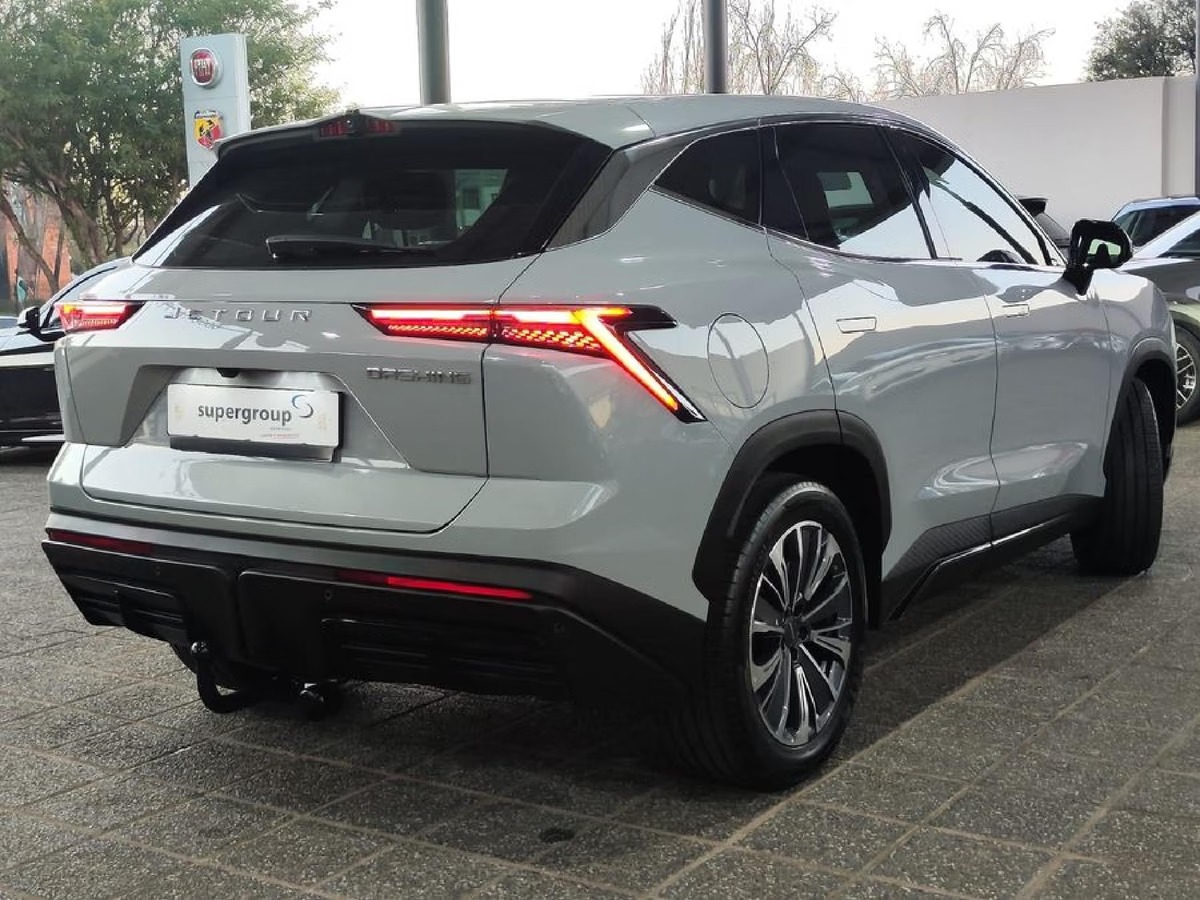 
2024 JETOUR DASHING 1.5T DELUXE full									