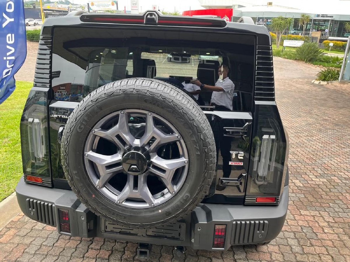 2026 JETOUR T2 2.0T XPLORA XWD — 4WD