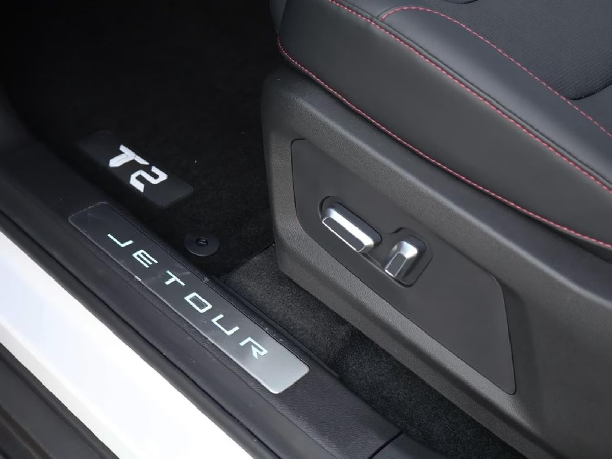 
2026 JETOUR T2 2.0T ODYSSEY — 4WD full									
