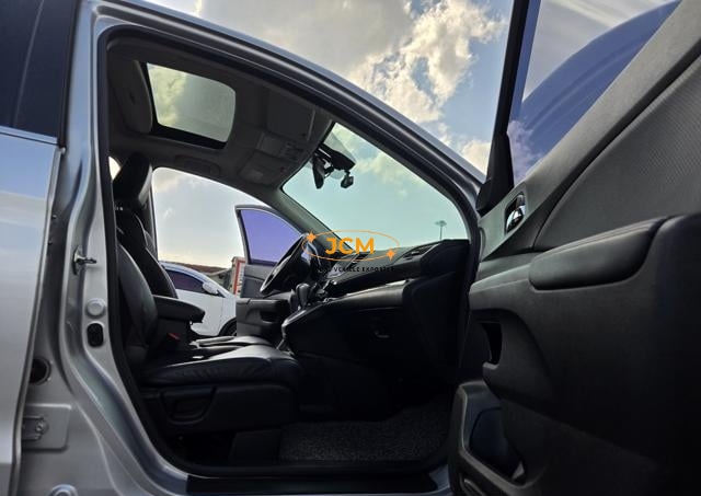 
2015 HONDA CR-V 4WD (NEW VER,FACE LIFT) SUN ROOF full									