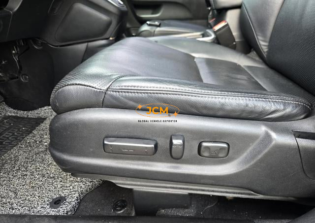 
2015 HONDA CR-V 4WD (NEW VER,FACE LIFT) SUN ROOF full									