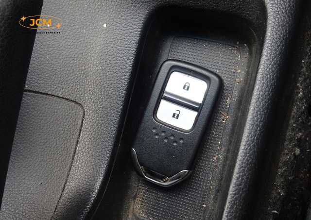 
2018 HONDA FIT 13G L full									