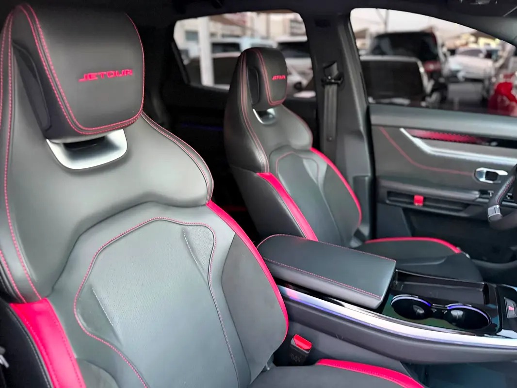 
2024 Jetour Dashing 1.6T Luxury – GCC Specs LHD full									