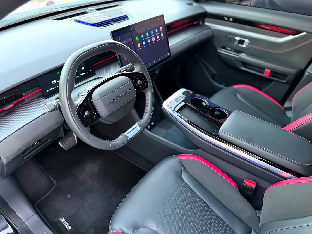 
2024 Jetour Dashing 1.6T Luxury – GCC Specs LHD full									