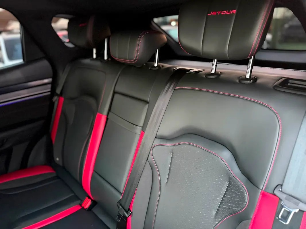 
2024 Jetour Dashing 1.6T Luxury – GCC Specs LHD full									