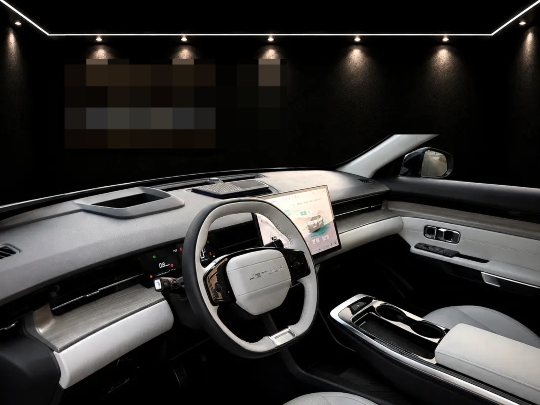 
2025 JETOUR DASHING 1.6T LUXURY — BRAND NEW full									