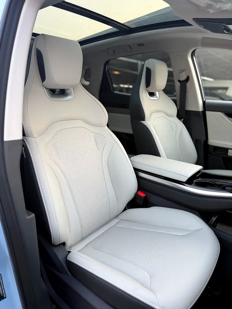 
2025 JETOUR DASHING 1.6T LUXURY — BRAND NEW full									