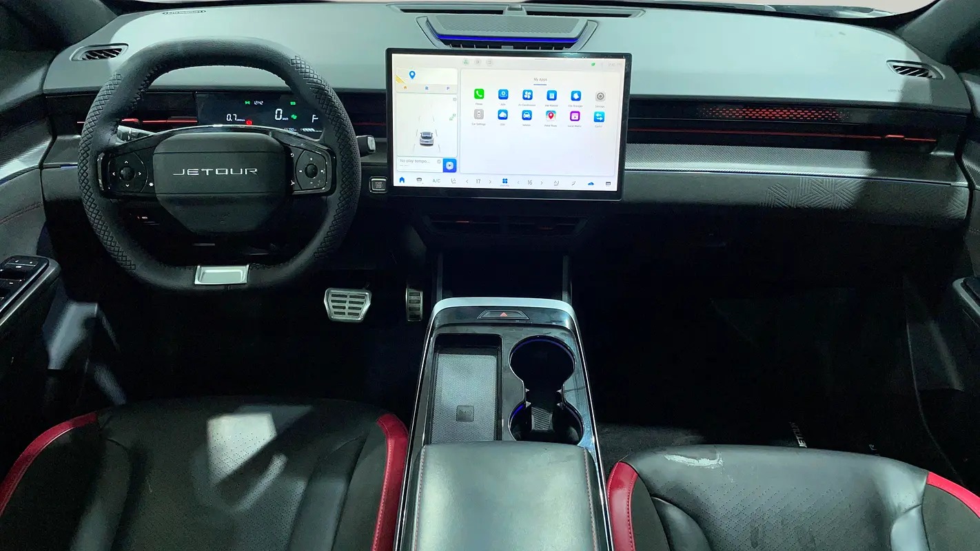
2024 JETOUR DASHING 1.6T LUXURY — GCC LHD full									